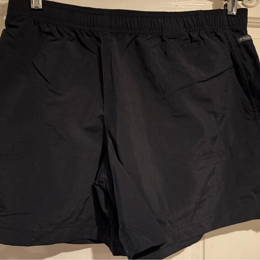 Columbia Women's Athletic Shorts - Black
